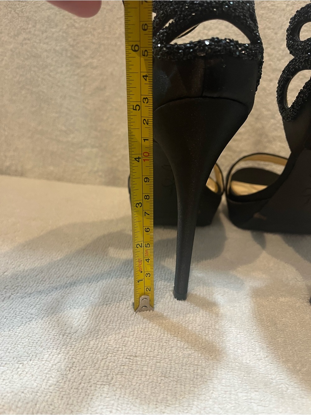 Jessica Simpson Black Glitter Cutout Platform Heels - Worn Once - Size 9 - Picture 7 of 7